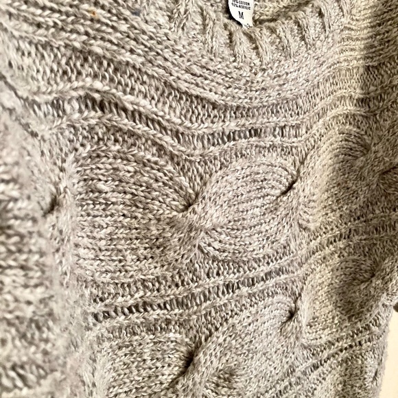 American Rag Sweater - Picture 5 of 9